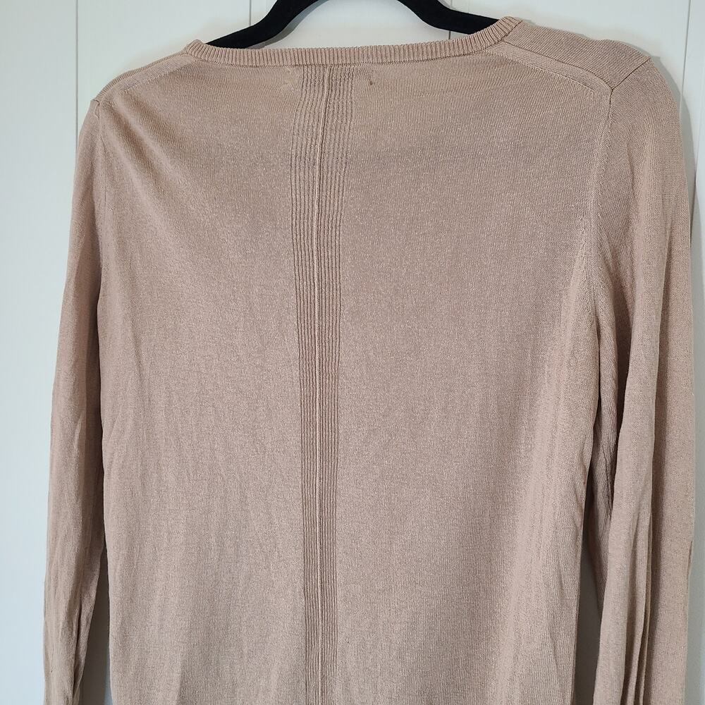 Sweater - Picture 5 of 7